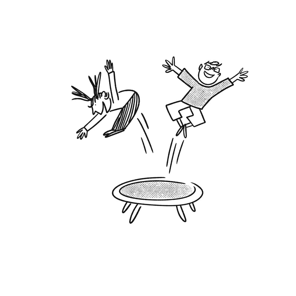 Twee kinderen springen hoog op een trampoline